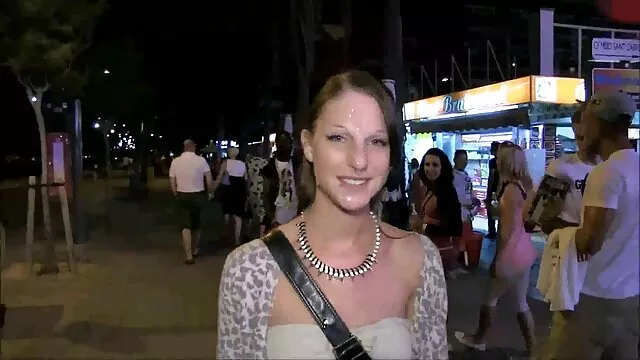Chica hambrienta de latinassexo sexo