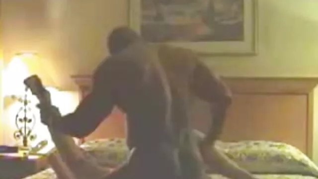 El orgasmo chorreante más loco captado por sexo completo en español la cámara